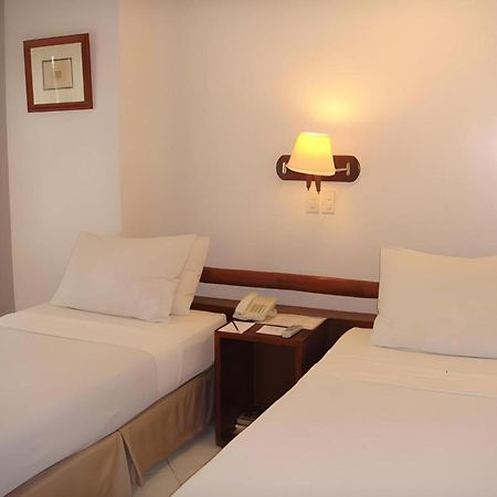 Soledad Suites Panglao Eksteriør billede