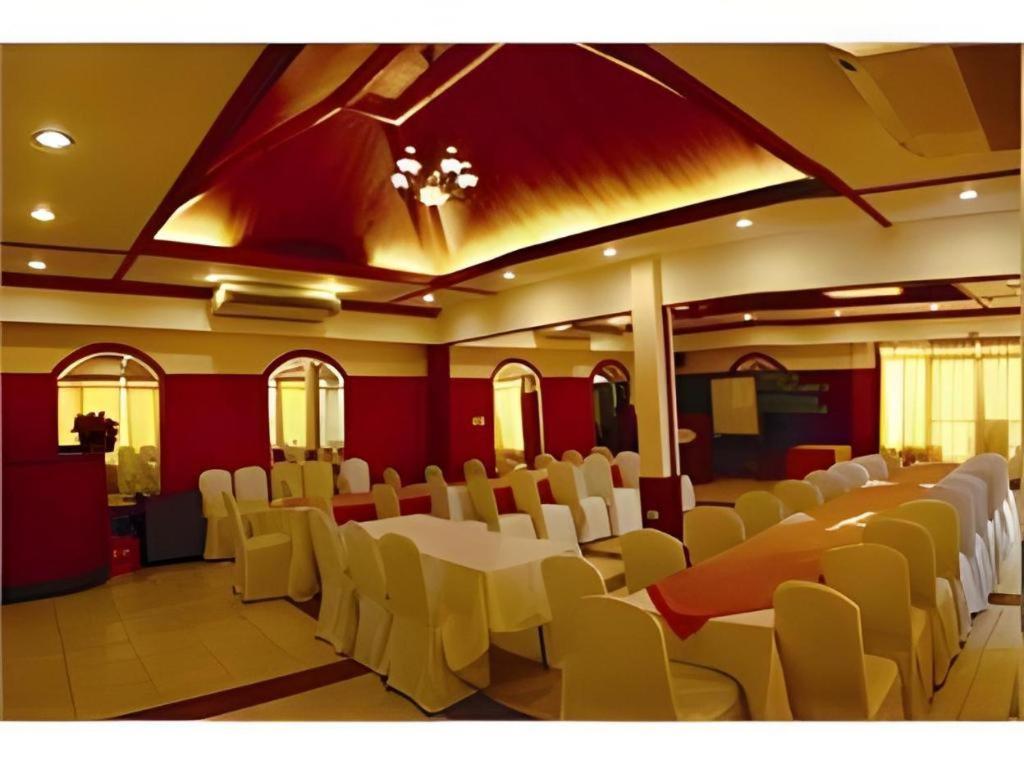 Soledad Suites Panglao Eksteriør billede