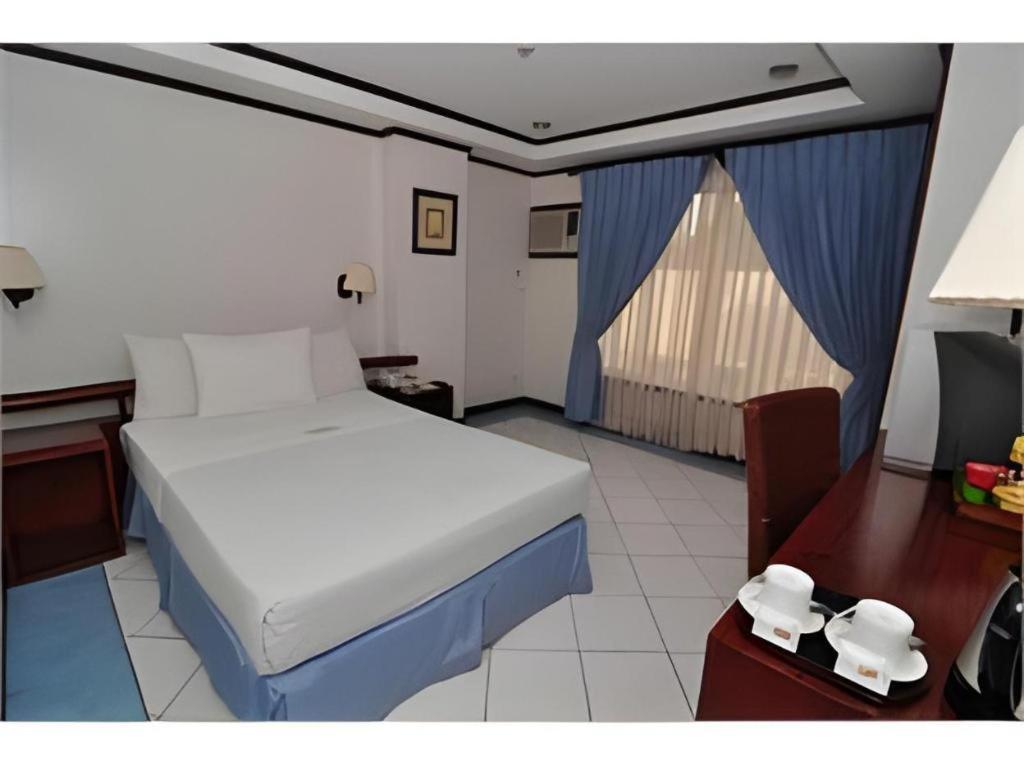 Soledad Suites Panglao Eksteriør billede