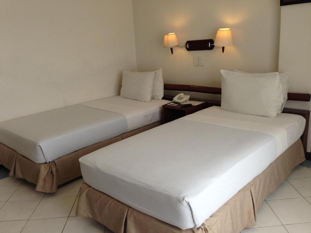 Soledad Suites Panglao Eksteriør billede