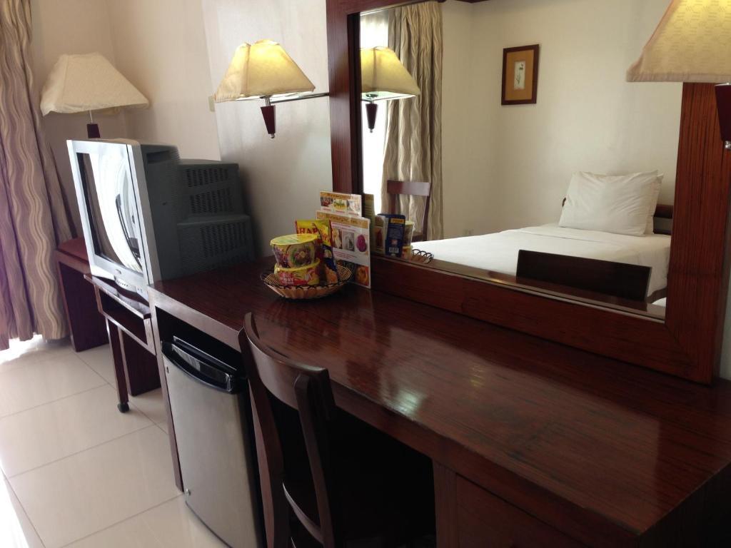 Soledad Suites Panglao Eksteriør billede
